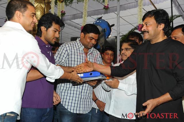 Ram Charan Yevadu Muhurat - 126