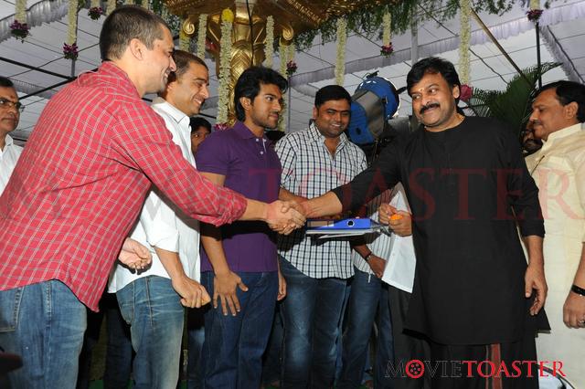 Ram Charan Yevadu Muhurat - 129