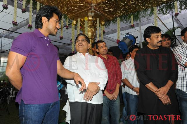 Ram Charan Yevadu Muhurat - 75